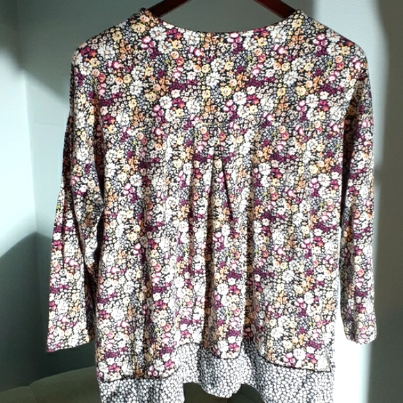 J Jill Amelia floral designed top With Polka Dot Hem extra large petite - Picture 6 of 10